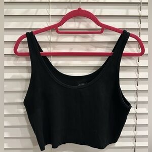 Black Cropped Tank